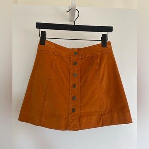 Madewell Velveteen A-Line Mini Skirt: Button-Front Edition EUC size 00